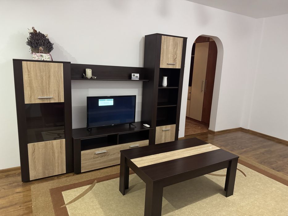 Inchiriere apartament 2 camere, Piata Delfinului