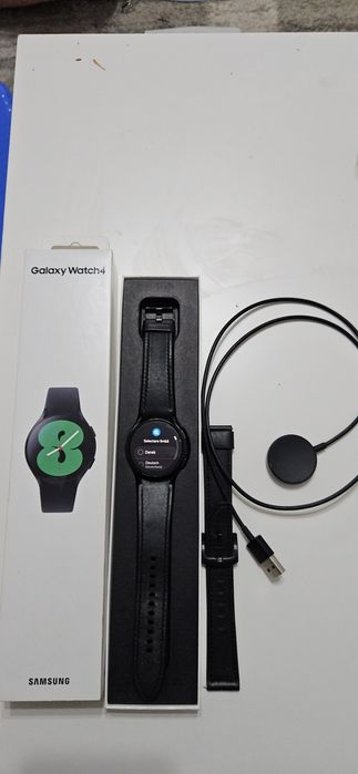 Samsung Galaxy Watch 4