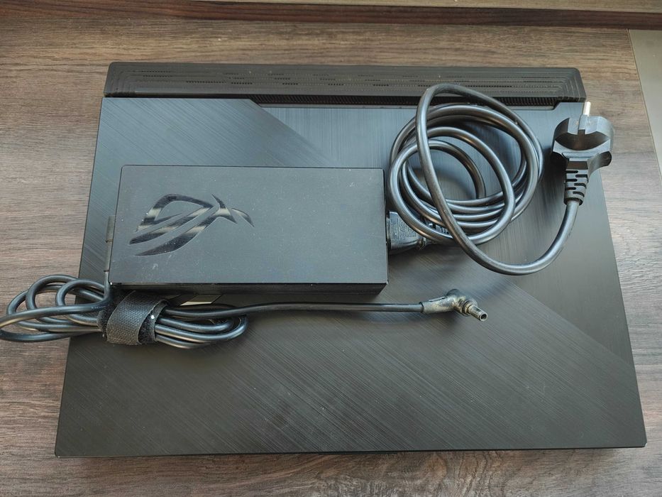 Laptop ASUS ROG Strix G531GU