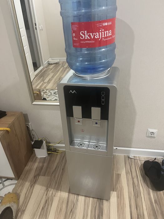 Продам Диспенсор
