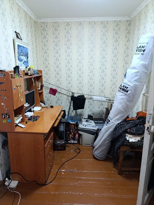 Продаётся 2х комнатная