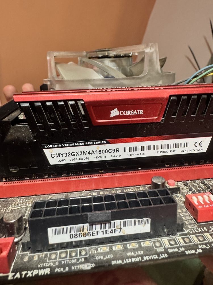 Дънна платка ASUS Rampage IV Formula