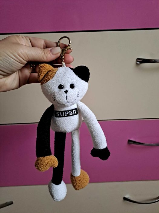 Мягкие игрушки,  брелки .