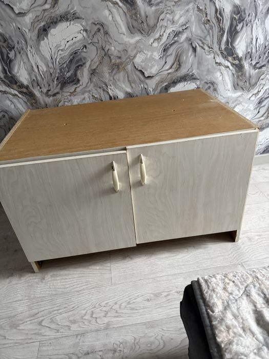 Комод и тумба под шкаф