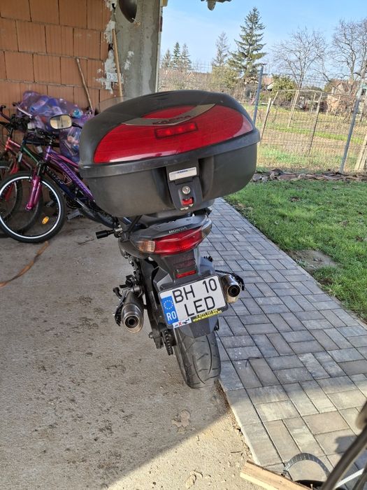 Honda cbf 1000 . 63000 km