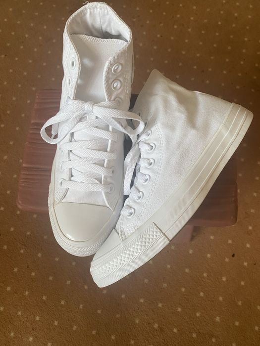 Traineri Converse, noi, masira 39,5
