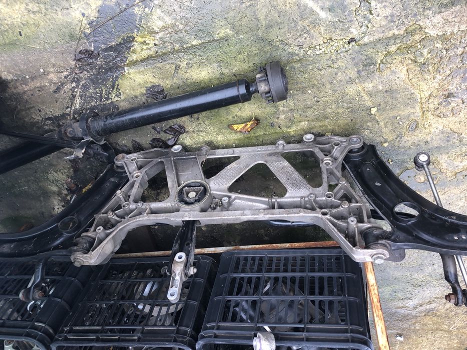 Punte jug fata spate Vw Passat B8 break berlina combi sedan variant