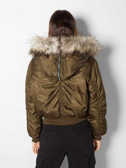 Дамско яке Bershka