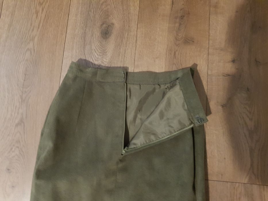 Costum verde kaki din piele intoarsa naturala XS