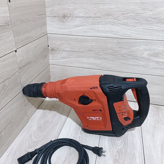 Rotopercutor SDS Max Hilti TE 70 ATC AVR fabricatie 2023 modelul nou