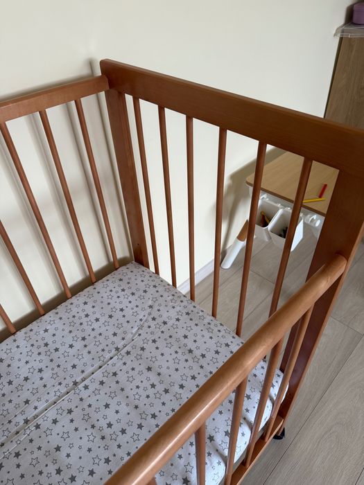 Кровать детская с матрасом