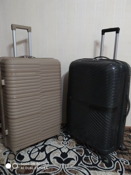 Чемоданы полипропиленовые большие