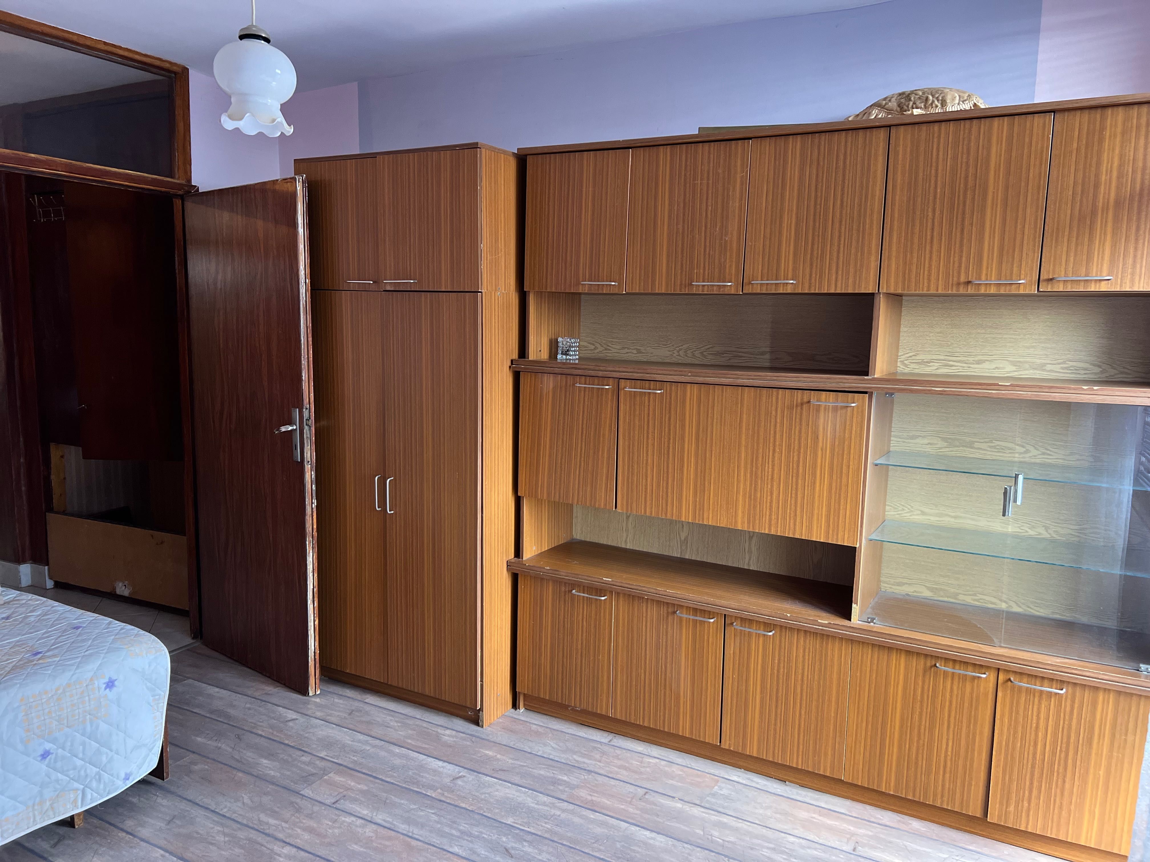 Продаваме апартамент без брокер - Шумен добруджанския 96кв. чиста площ