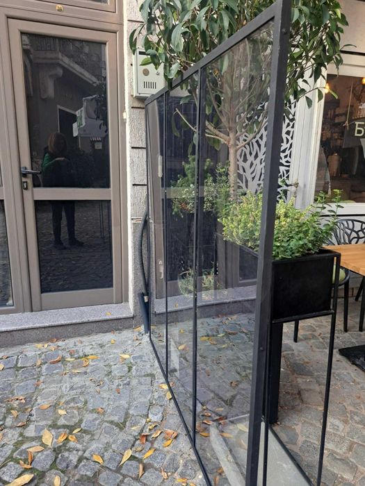 Метална преграда с поликарбонат