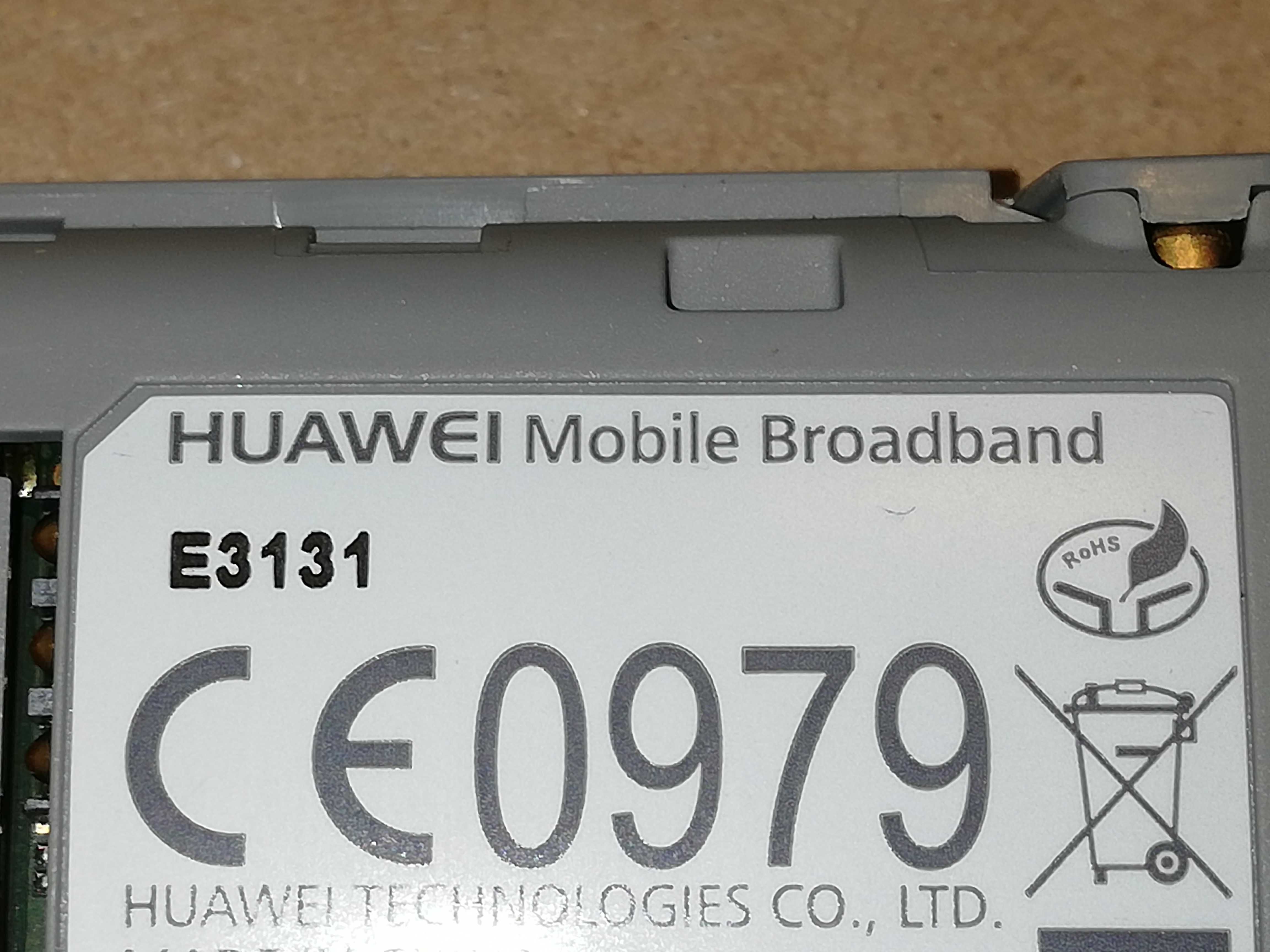 Stick Modem cartela SIM 3G Huawei E3131 21.6Mbps HSPA+ decodat voce