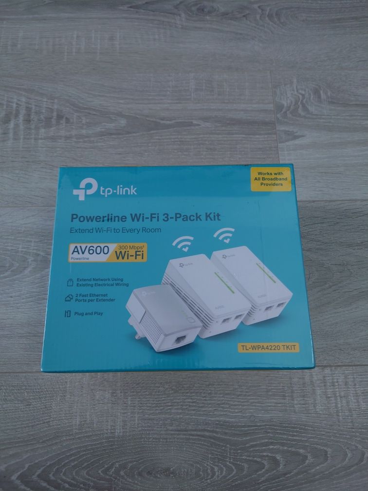 Kit de rețea TP Link Power line WiFi 3 pack Sigilat