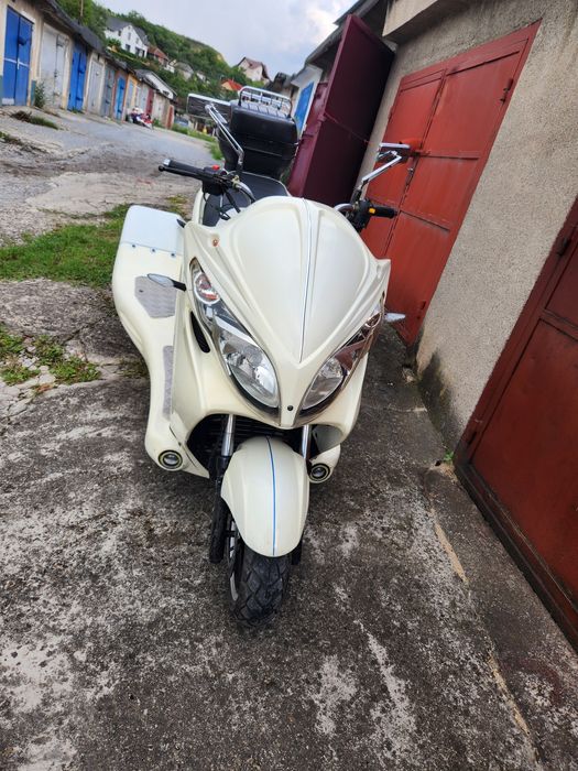 Trike triciclu benzina CATEGORIA B AUTOTURISME