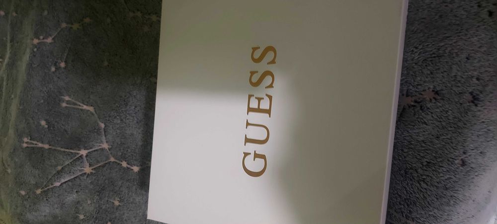 Обувки Guess 37 номер