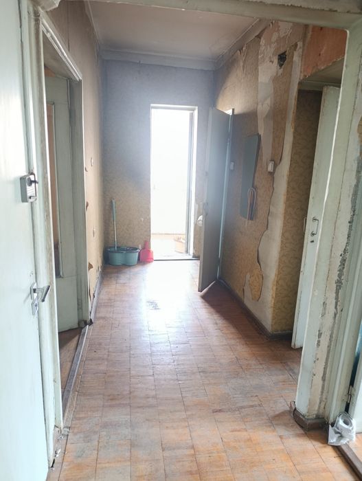 Квартира 2/4/5 Сергели2  собственник ( без ремонта)