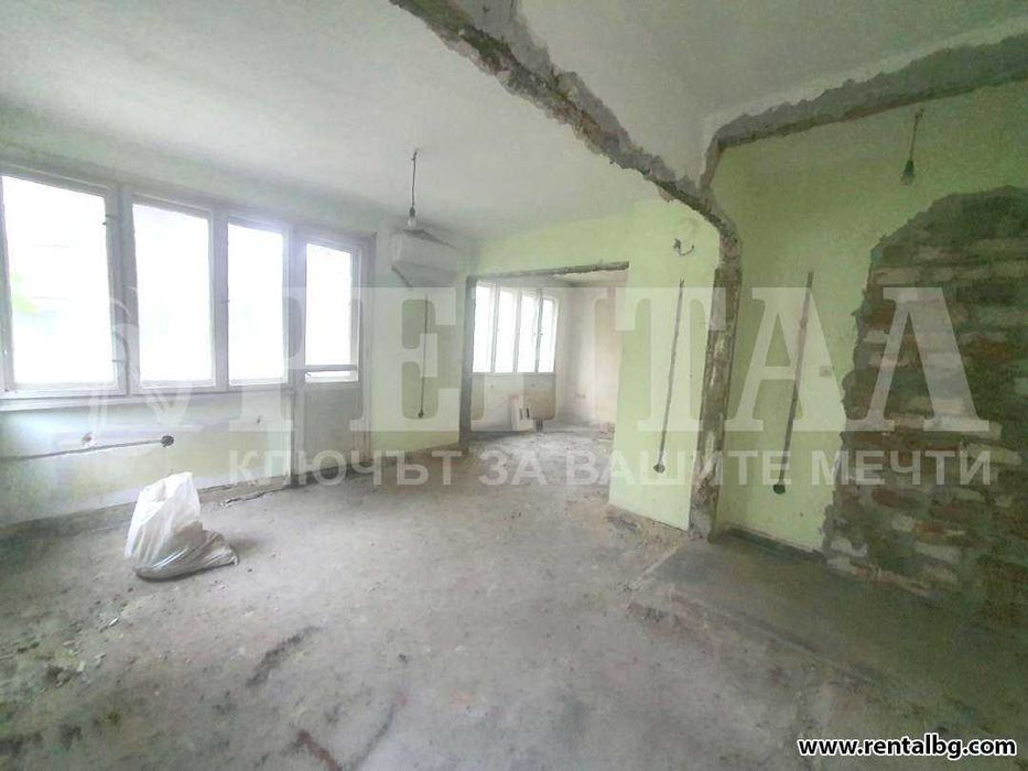 Етаж от къща в СЦ, до Градската градина