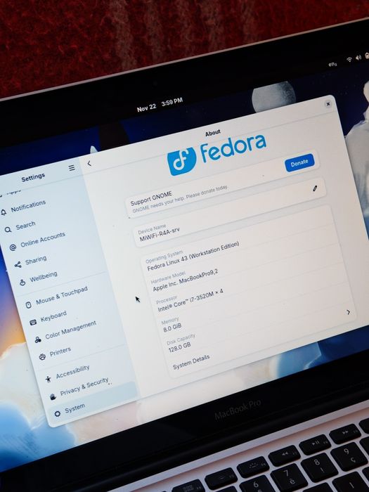 MacBook Pro 13 mid 2012 - i7, 8gb RAM, 128gb ssd, baterie 93%