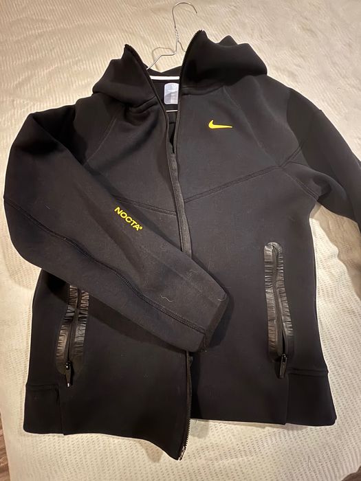 Спортен комплект Nike размер М (164 см )