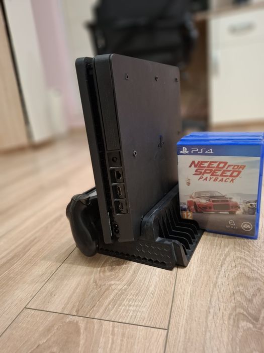 Playstation 4 slim+6 игри и охладител