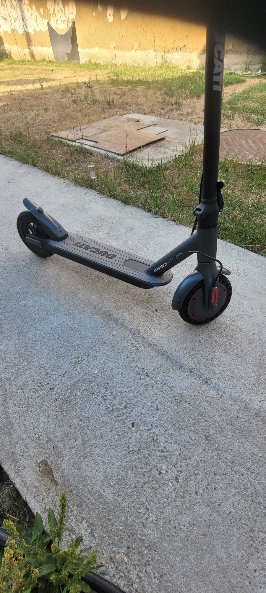 Trotineta electrica ducati pro 1