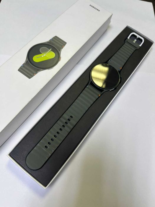 Samsung Galaxy Watch 7 /2454 \Рассрочка\Asia gold Ломбард