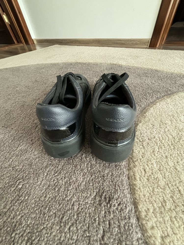 pantofi piele Geox