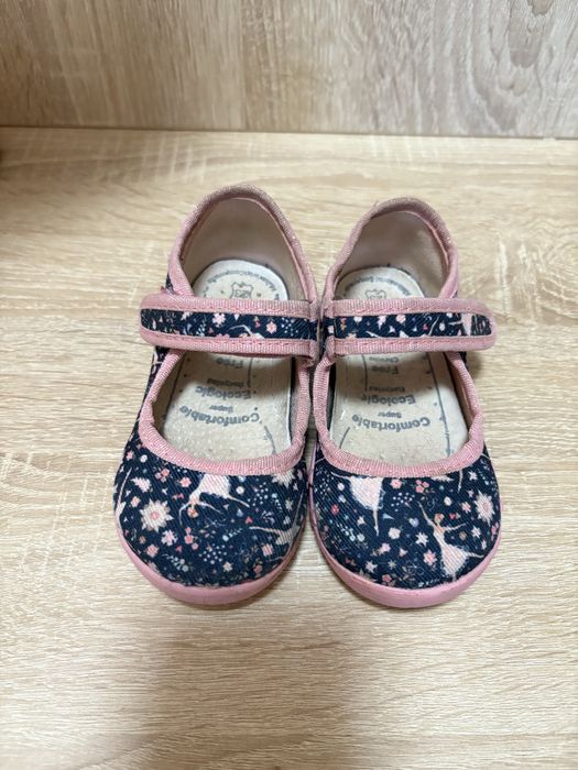 Пантофи Колев и Колев