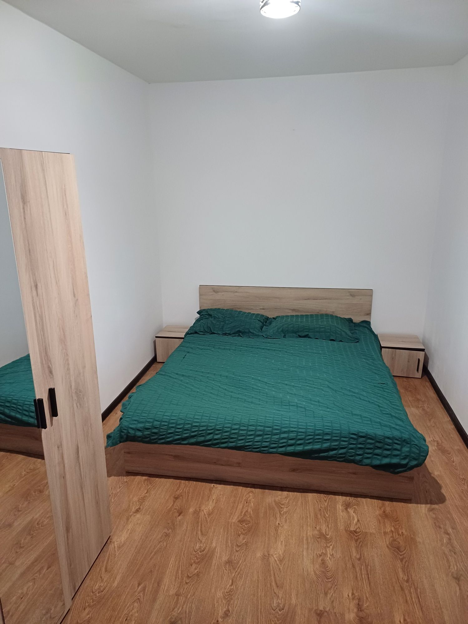 Vand apartament 2 Camere Banat