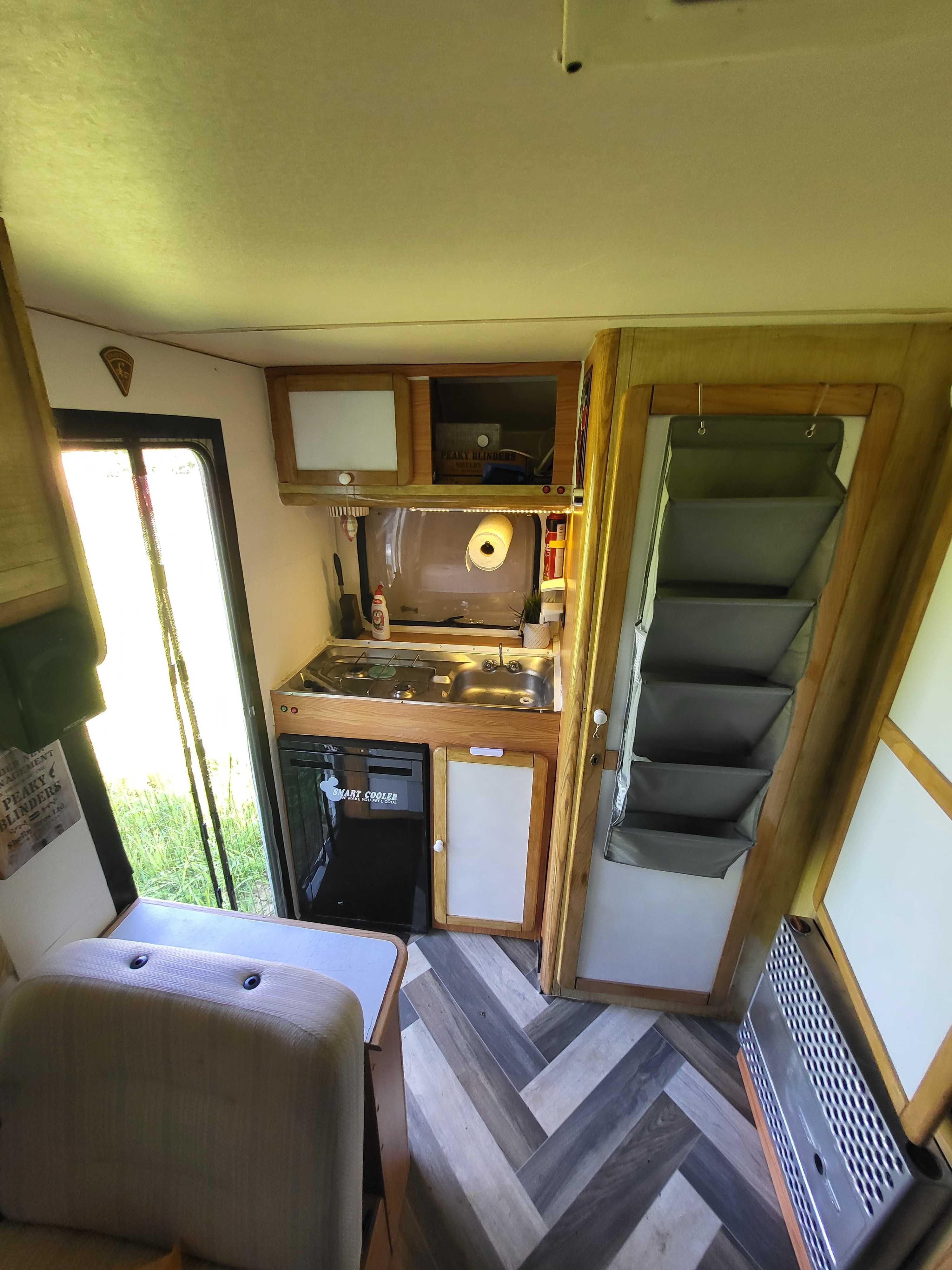 Fiat Ducato Autorulotă 1989 – Complet Off-Grid, Recondiționată!