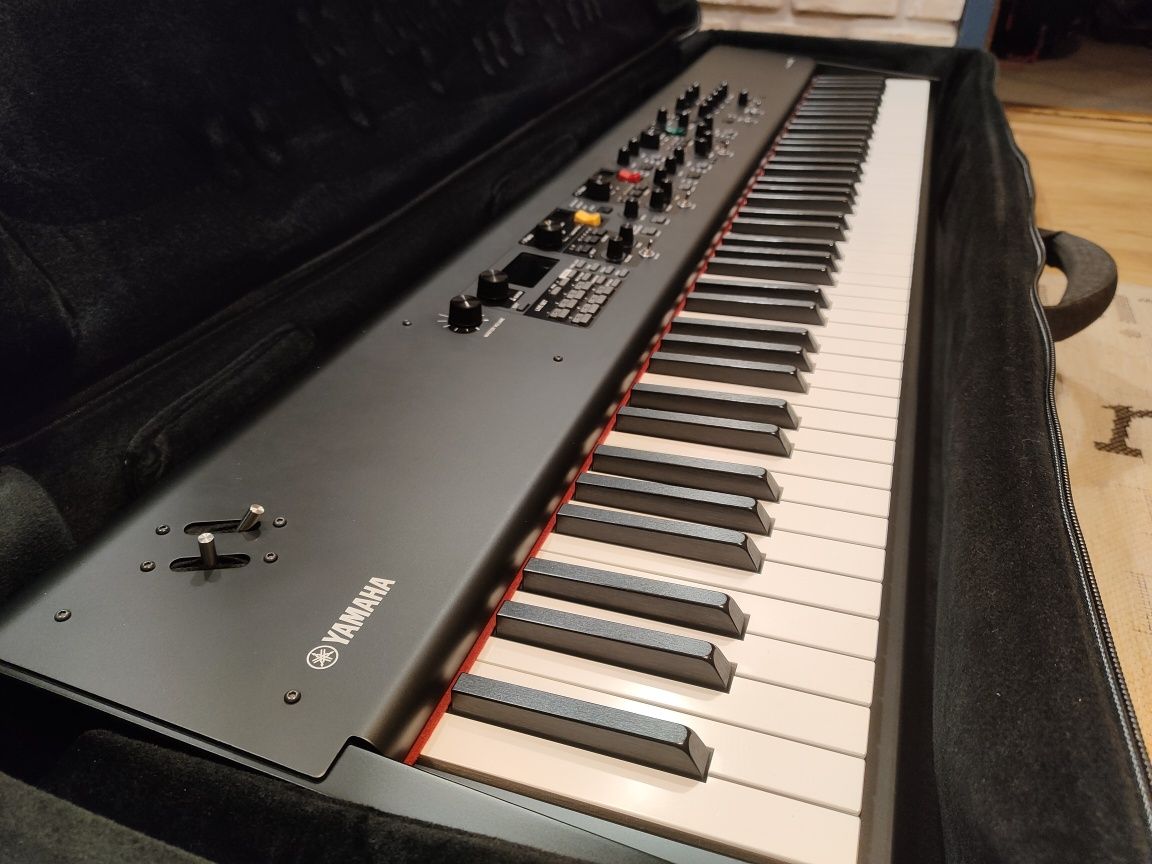 Vând Yamaha Cp88