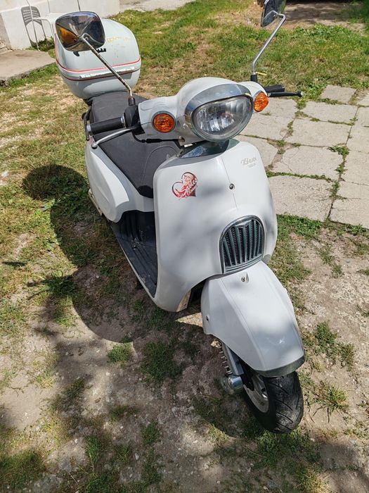 Scooter Daelim S A5 BLS, 125cc, 2009.