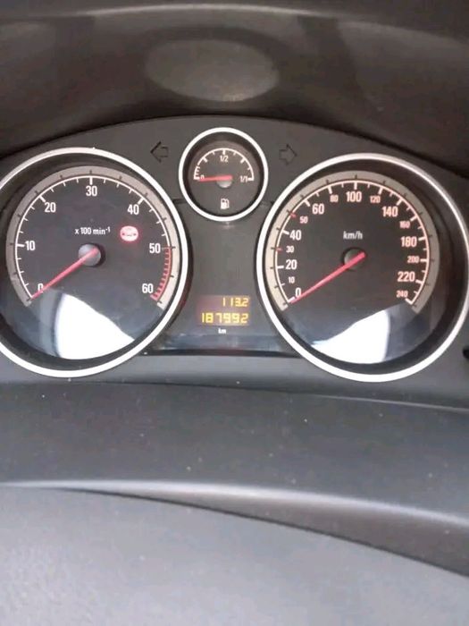 Opel Astra  2009
