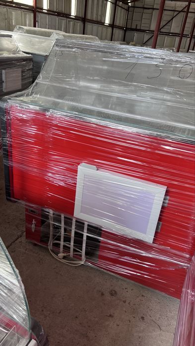 Vitrina frigorifica pentru cărnuri, lactate, brânzeturi, legume