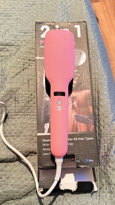 Vand perie de indreptat părul