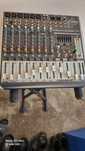 Mixer Behringer  Qx1222