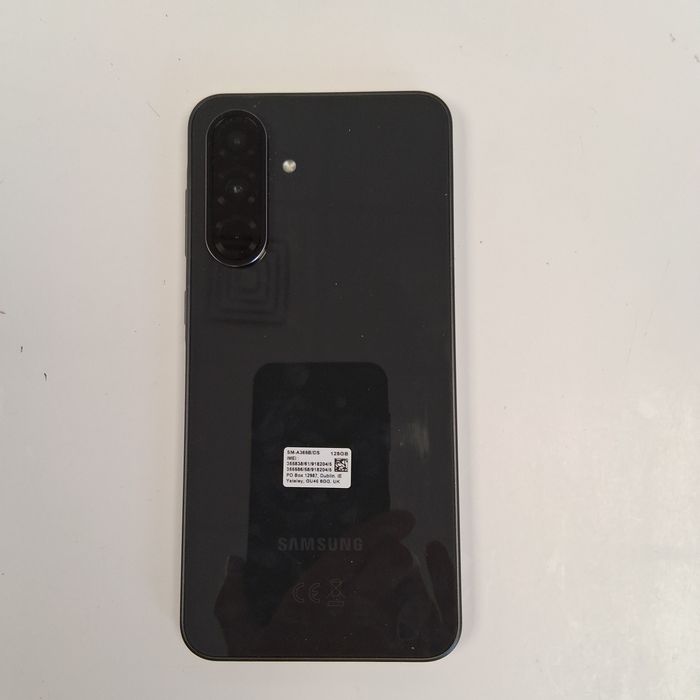 Продавам GSM SAMSUNG A36.