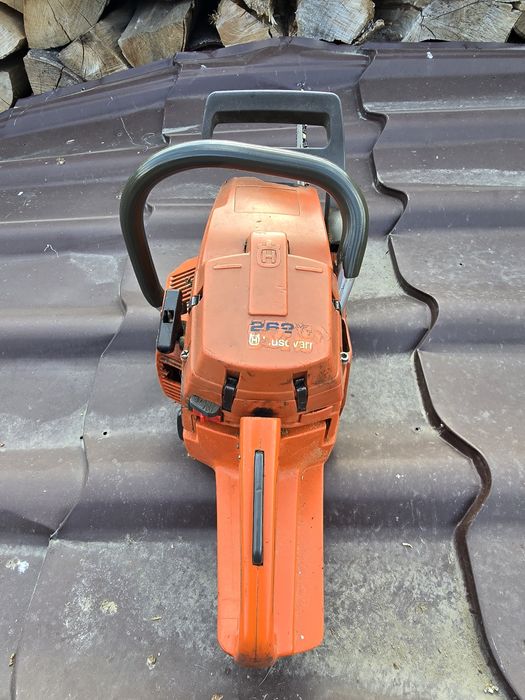 Husqvarna 262 ...
