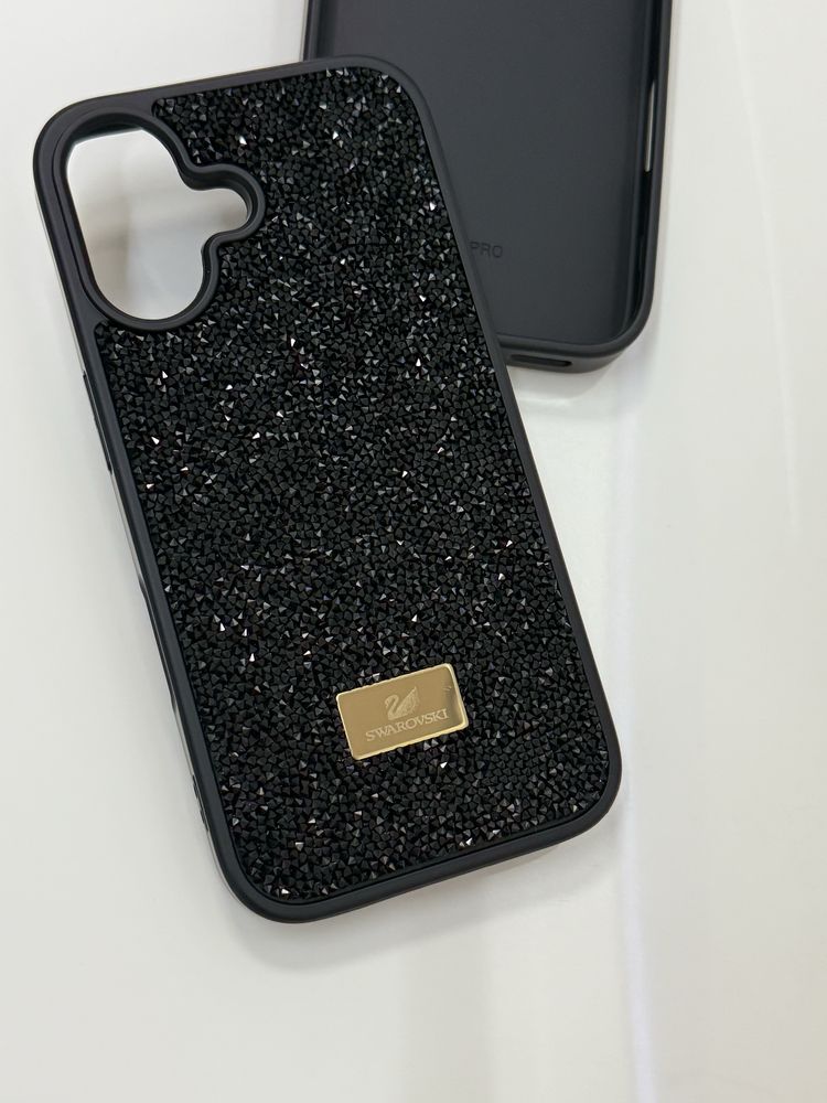 Swarovski кейс за iPhone 16/Pro/Pro Max
