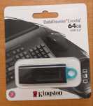 Флешка Kingston 64Gb