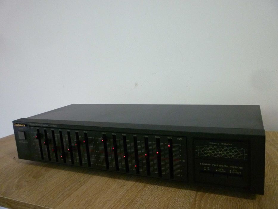 egalizator  technics sh-8028