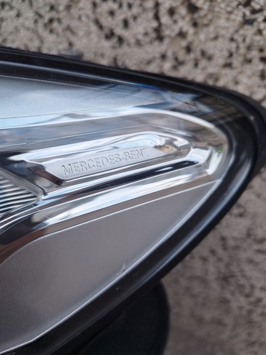 Ляв фар за Mercedes Benz Citan W420 HELLA LED