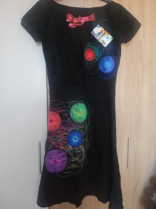 Чисто нова рокля DESIGUAL