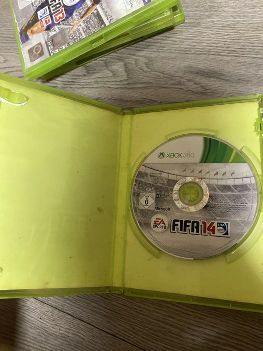 Vand jocuri xbox 360