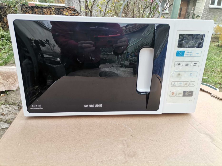 Микровълнова фурна Samsung ME73A