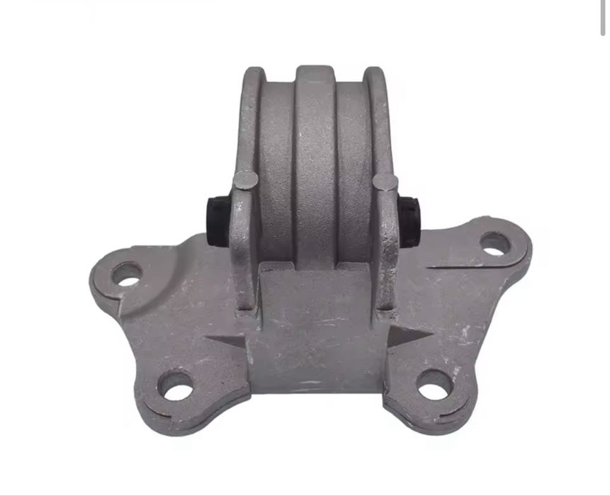 Тампон за двигател Mitsubishi Space Runner N84W 1997-2004 MR316269