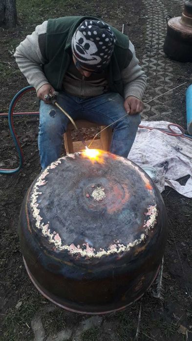 Cazan de facut tuica, din cupru de diferite modele si dimensiuni